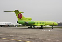 Tupolev Tu-154M nella livrea della russa S7 Airlines