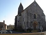 Sassierges-Saint-Germain (36) - Kościół Saint-Germain - widok z przodu.jpg