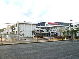 佐用町立佐用小学校校舎