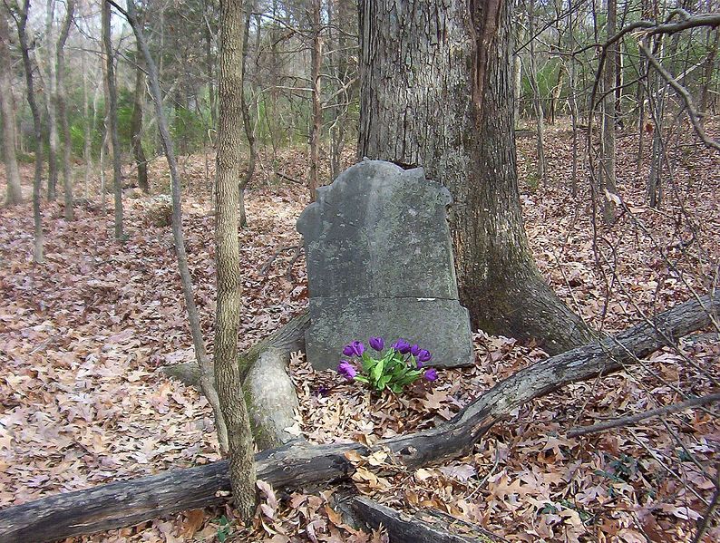 File:Shelby farms burial.jpg