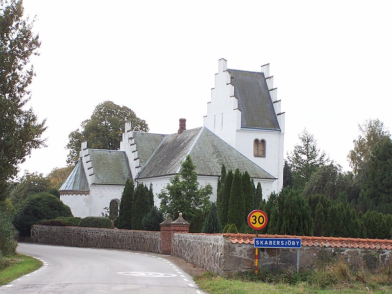 File:Skabersjö kyrka2.jpg