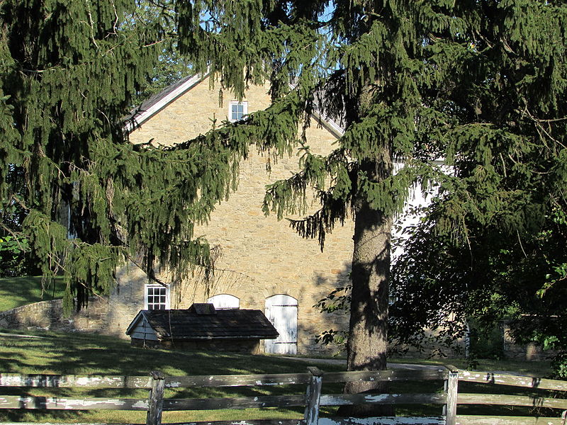 File:Springer Farm barn rear.JPG