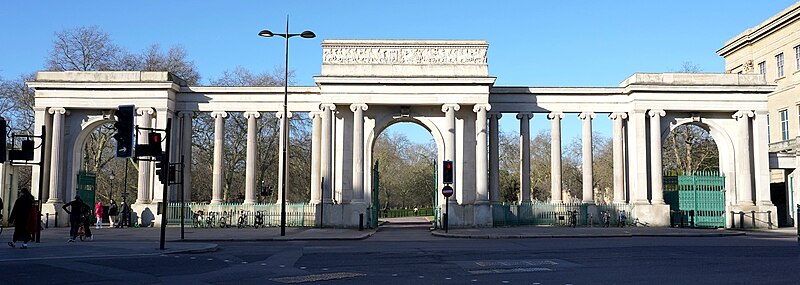 File:The Hyde Park Screen - January 2024.jpg