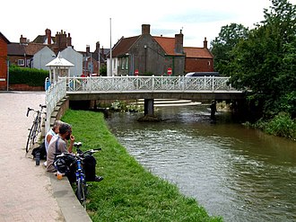 The river in Horncastle The River Bain, Horncastle - geograph.org.uk - 560645.jpg