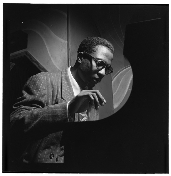 File:Thelonious Monk, Minton's Playhouse, New York, N.Y., ca. Sept. 1947 (William P. Gottlieb 06211).tif