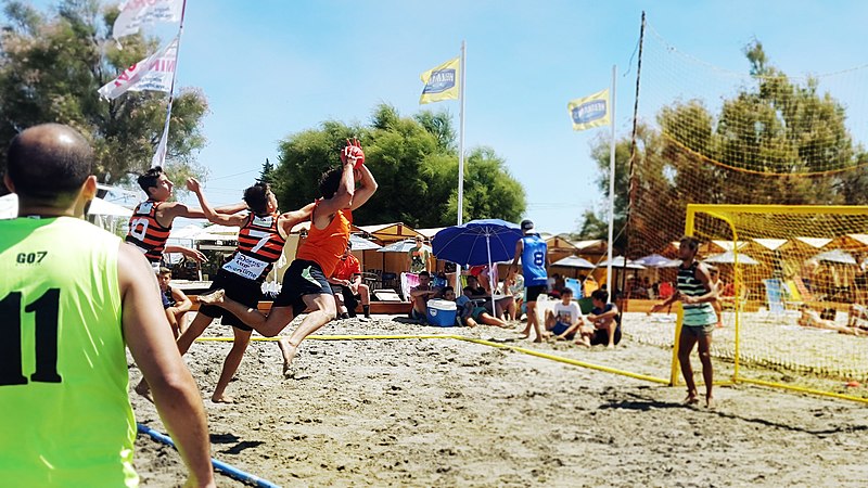 File:Torneo beach handball.jpg