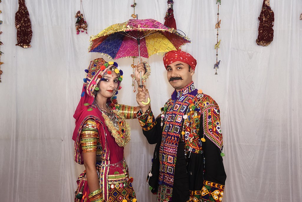 Rabari Community Kutch - The Rabari men wear white cotton 