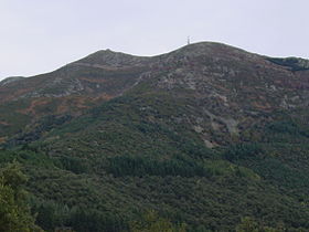 Vue sur le Turó de l'Home depuis le sud.