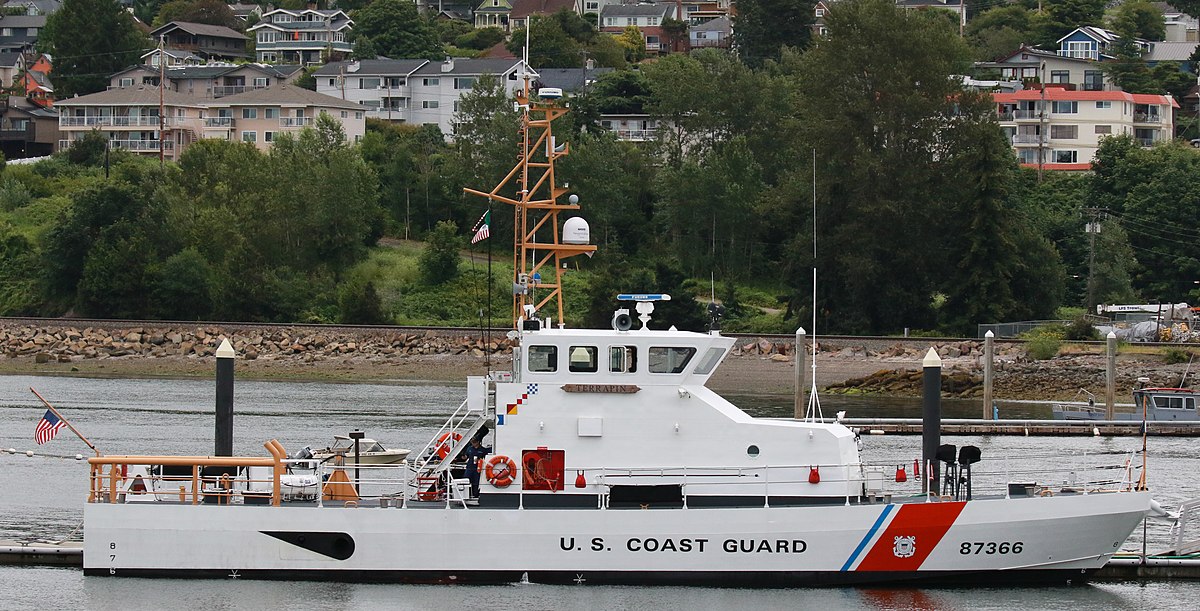 Chap Mei Animal Planet Boat Deep Sea Coast Guard Fishing. Missing rail trims