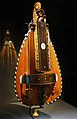 Une vielle à roue faisant partie des collections de l'ancien musée.