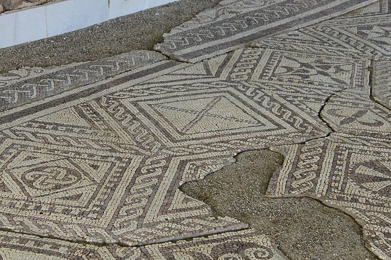 File:Villa Armira Floor Mosaic PD 2011 079.JPG