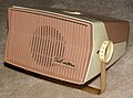 Vintage Silvertone Portable "Dur-Pac" Tube Radio, Model 8217 (Tan), AM Band, 4 Vacuum Tubes, Made In USA, Top Knob Rotates Antenna Inside Case, Circa 1959 (13243529164).jpg