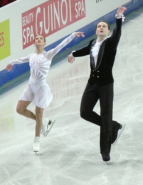Volosozhar with Morozov at the 2007 European Championships