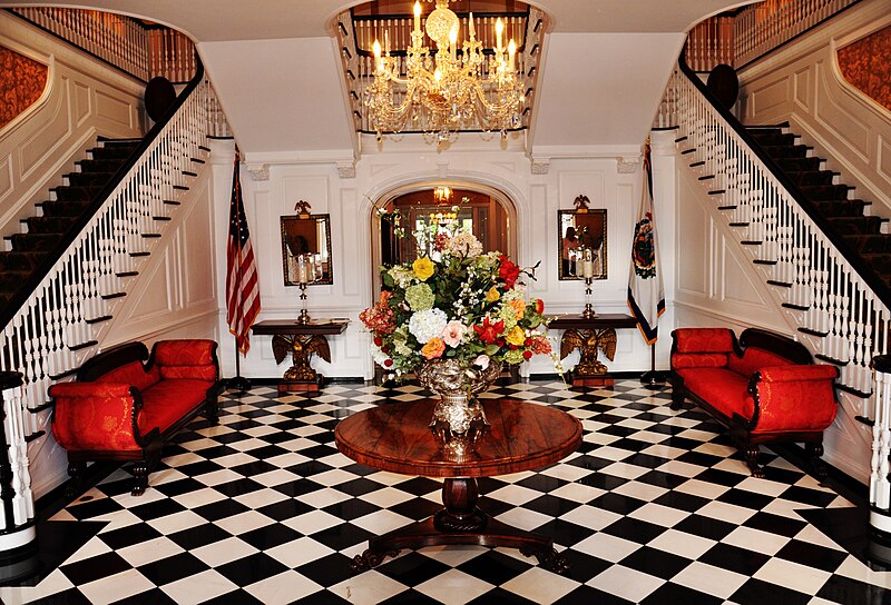 File:WVGovernorsMansionFoyer.jpg