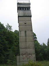Wachturm an der ehemaligen innerdeutschen Grenze im Lappwald