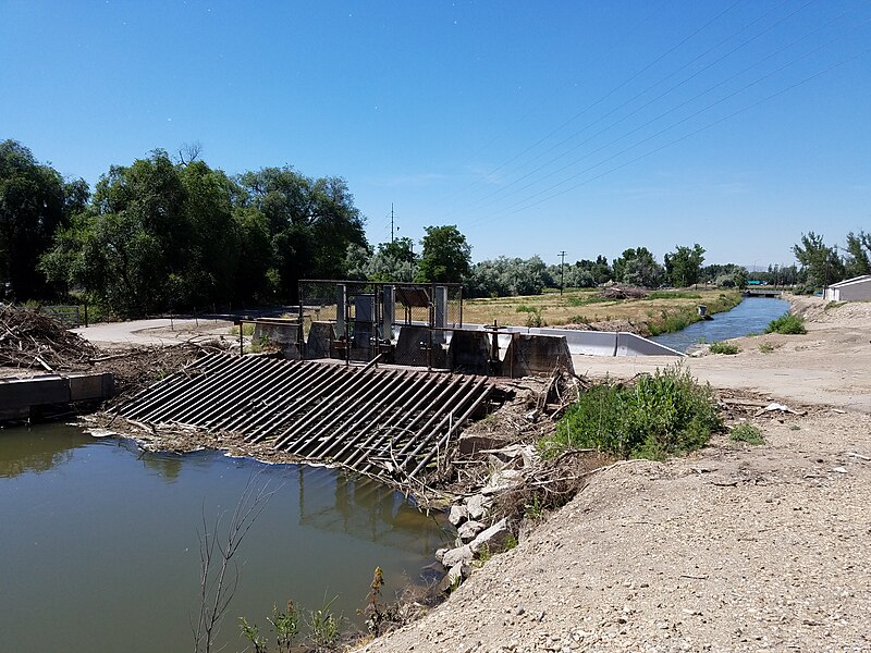 File:West Canyon Canal (Caldwell, Idaho).jpg