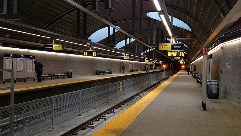 File:Westbrook LRT.JPG