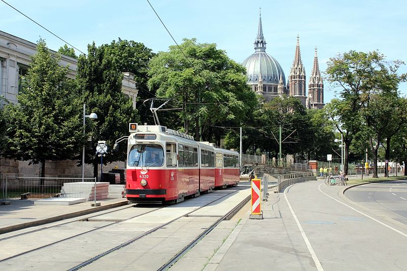 File:Wien-wl-sl-18-e2-878317.jpg