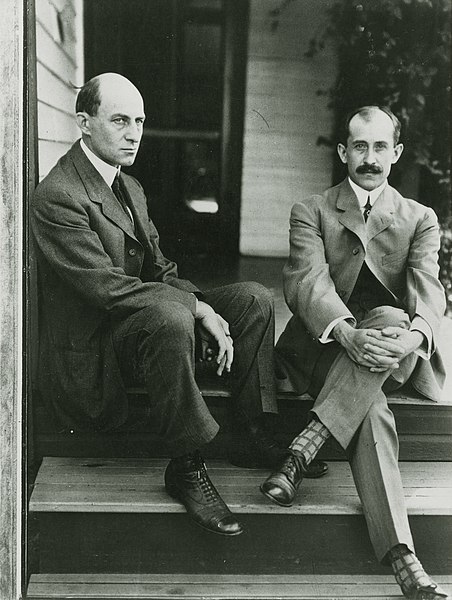 File:Wright Brothers at home, 1909.jpg