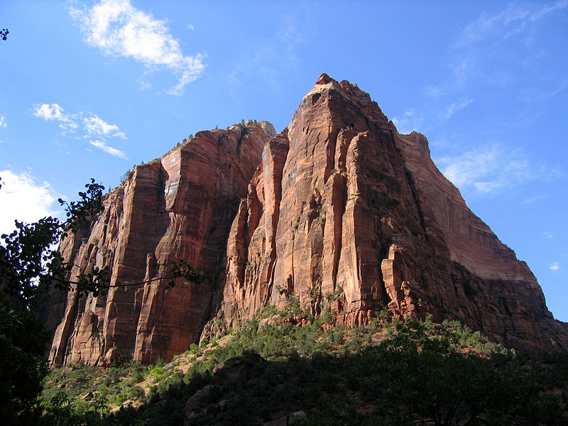 File:Zionnationalpark mountain1.jpg