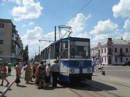 Трамвай № 2 на площі Миру