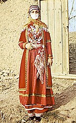 لباس سندی زنان ارمنی در چهار محال و بختیاری