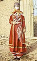 پوشاک محلی زنان ارمنی در چهار محال و بختیاری