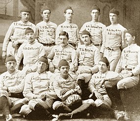 1880 Michigan Wolverines équipe de football.jpg