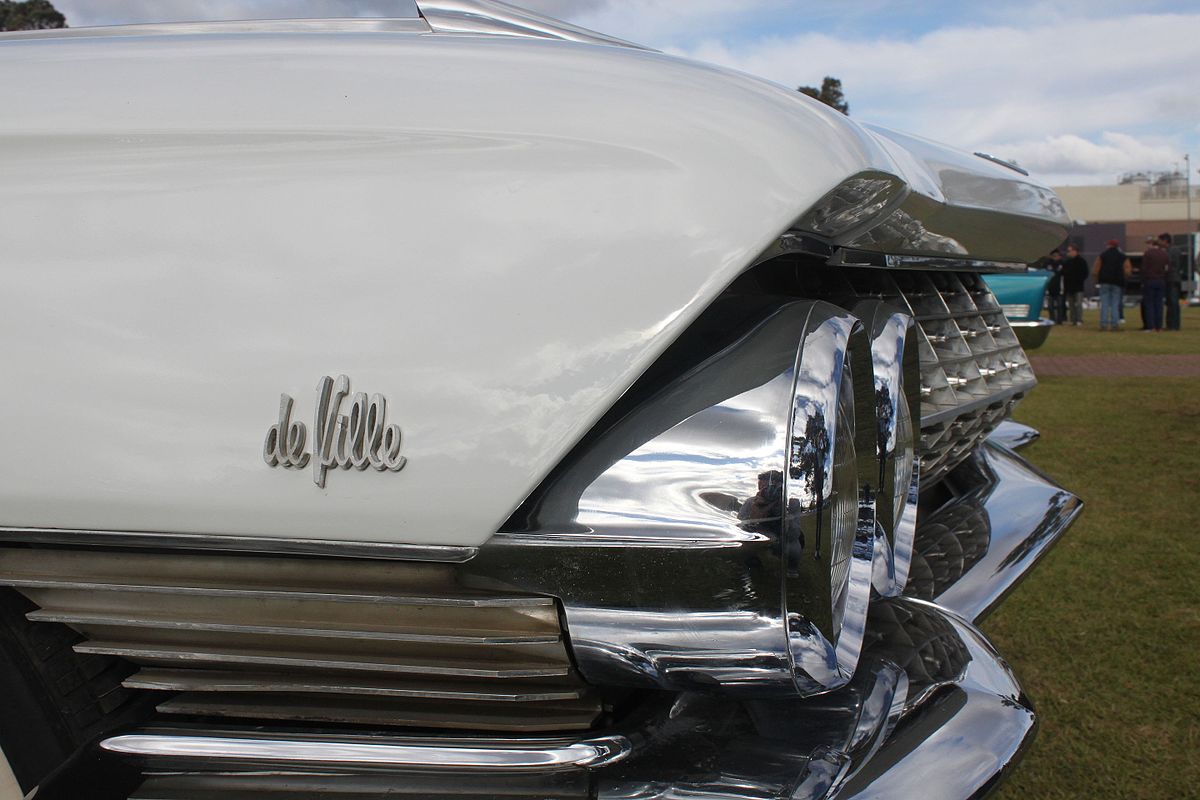 Cadillac Deville (1961—1964) — Википедия