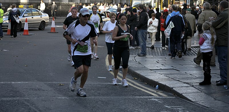 File:2007 Dublin City Marathon (Ireland) (1801039772).jpg