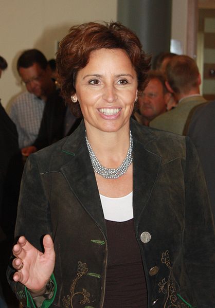 File:2011 Christine Haderthauer.JPG