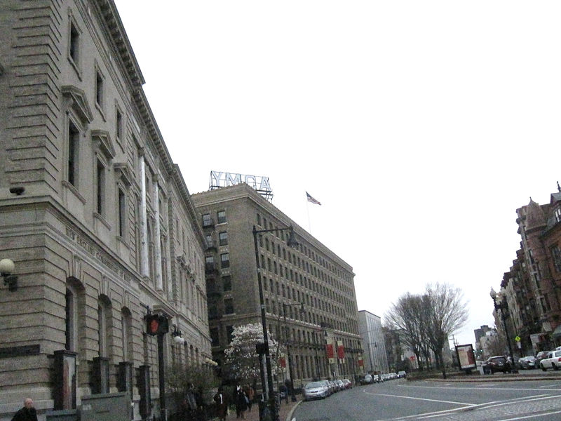 File:2012 HuntingtonAve Boston Massachusetts.jpg