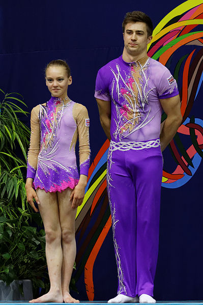 File:2014 Acrobatic Gymnastics World Championships - Mixed pair - Awarding ceremony 03.jpg