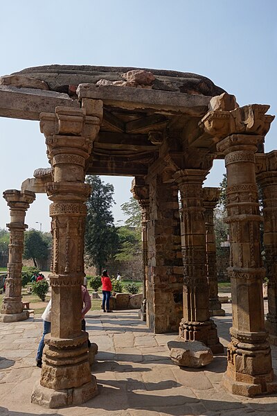 File:20170213 Qutob-Minar 3151 (35339851635).jpg