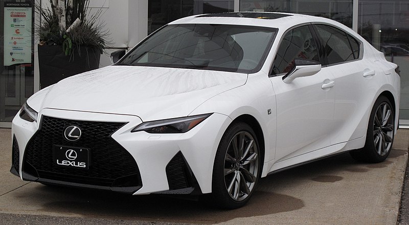 File:2021 Lexus IS300 F-Sport, Front Left, 10-10-2021.jpg