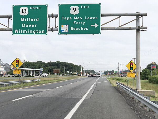 US 13 northbound at western terminus of US 9 in Laurel