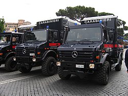 Carabinieri Mercedes Benz Unimog 3000 - 5000 mobile labs of N.B.C.R. (Nucleare Biologico Chimico Radiologico).