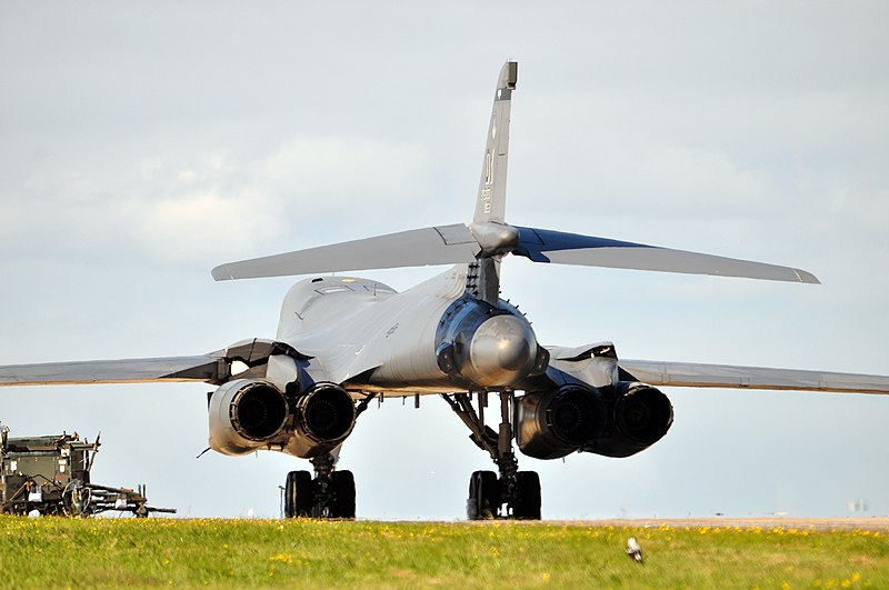 File:86-0126-DY Rockwell B-1B Lancer USAF (6832631324).jpg