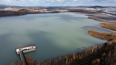 Sedimenteringsdamm för återvunnet vatten