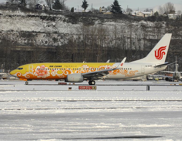 File:Air China YL909 2759 (BEJ) 737-800 Exteriors-1.jpg