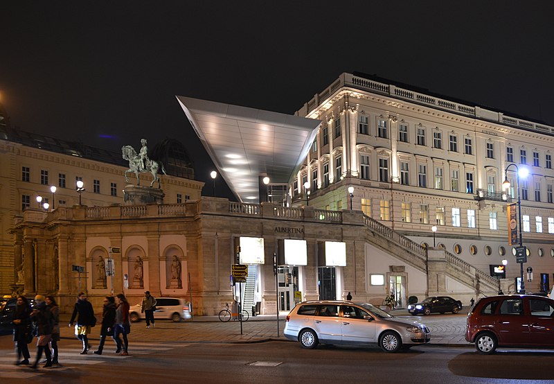 File:Albertinaplatz Wien.JPG