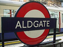 Gara Aldgate roundel.JPG