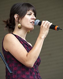 Lemire tritt am Canada Day 2010 in Calgary auf