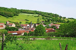 Arnay-sous-Vitteaux FR21 village IMF1533.jpg