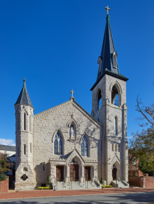 Photo of the front door of the Basilica of St. Mary in Alexandria, Virginia