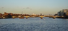 Ponte di Battersea 1.jpg