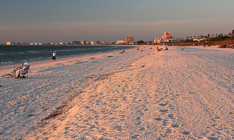 File:Beach at Sunset, Passe-à-Grille, FL (8463969332).jpg