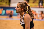 Deutsch: Beachhandball U-17-Europameisterschaften 2019 (Beach handball Euro); Tag 1: 27. Juni – Mädchen, Vorrundengruppe C, Frankreich-Deutschland 2:1 (10:18, 20:8, 14:12) English: 2019 Women's Ech Beach Handball 17; Day 1: 27 June 2019 – Girls Preliminary Round Group C – France Vs. Germany 2:1 (10:18, 20:8, 14:12)