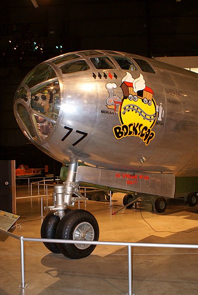 File:Boeing B-29-45MO Superfortress Bockscar LNose Airpower NMUSAF 25Sep09 (14619892463).jpg