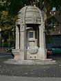 Brüningbrunnen on the Höchst market